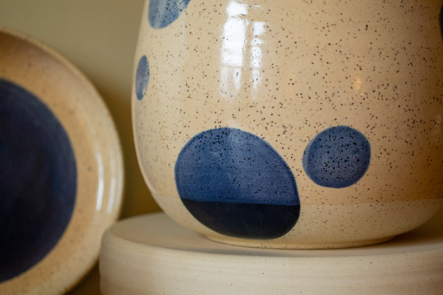 Blue Moon Planter with Drip Plate