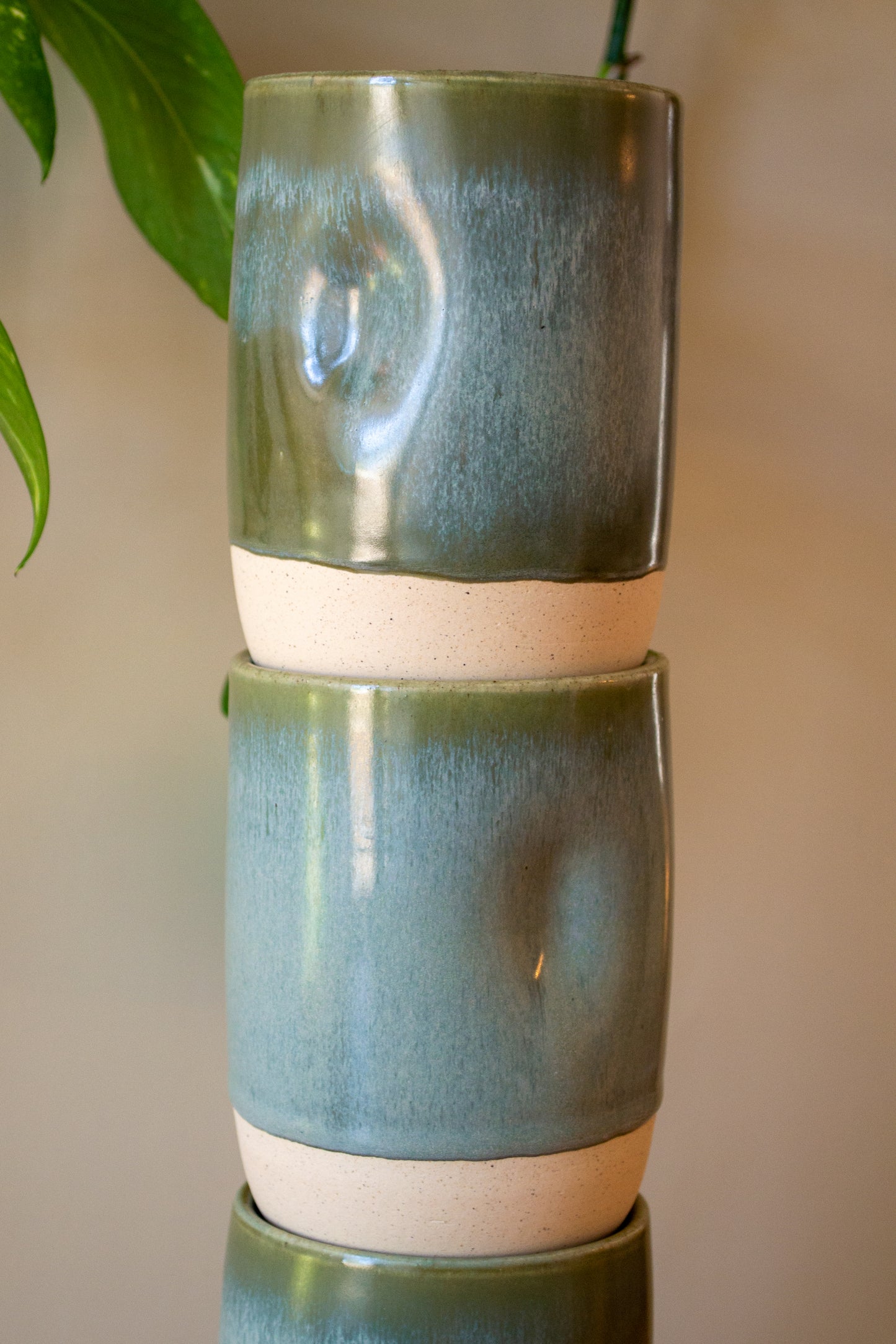 Stoneware "Thumbler" | 18-20 oz. | Smokey Mountain Mist | Cup with Thumb Indent