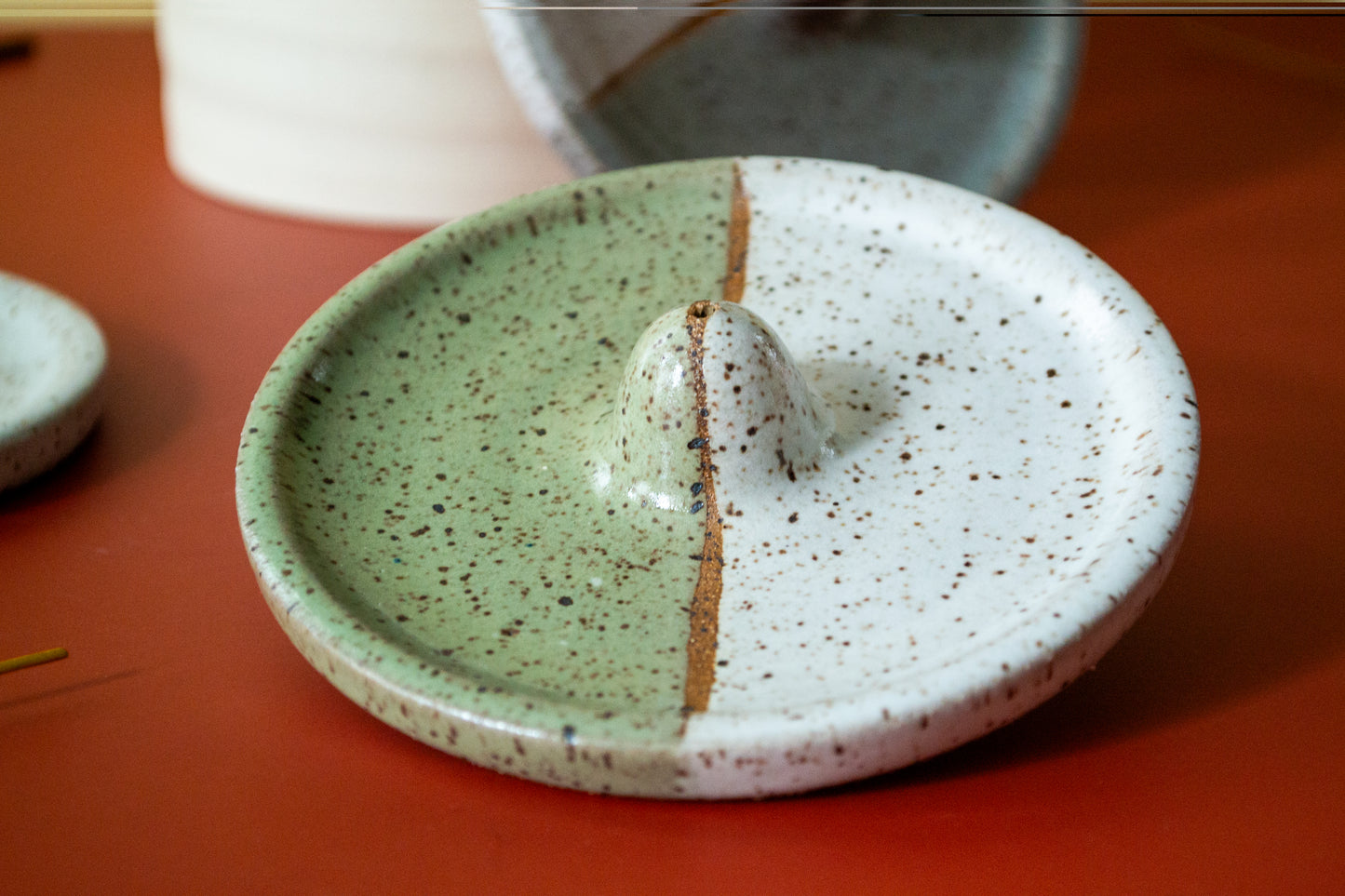 Two-Toned Satya Incense Holder