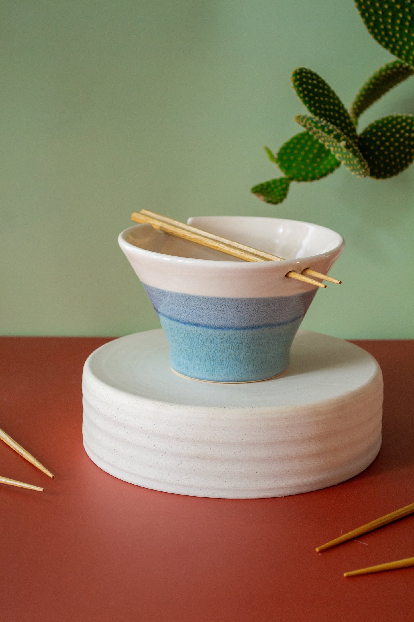 Ceramic Ramen Bowl with Holes for Chopsticks