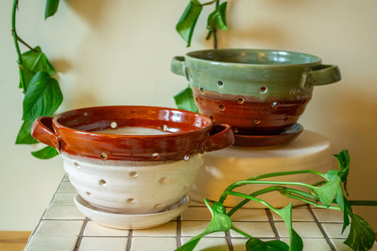 Berry Bowl with Saucer