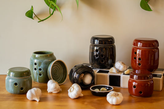 Garlic Jar with Grater Lid | Small and Large | Farmers Market Collection