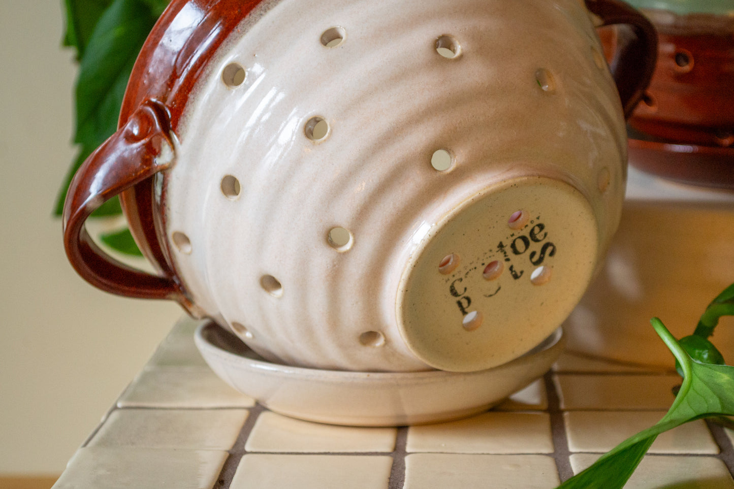 Berry Bowl with Saucer